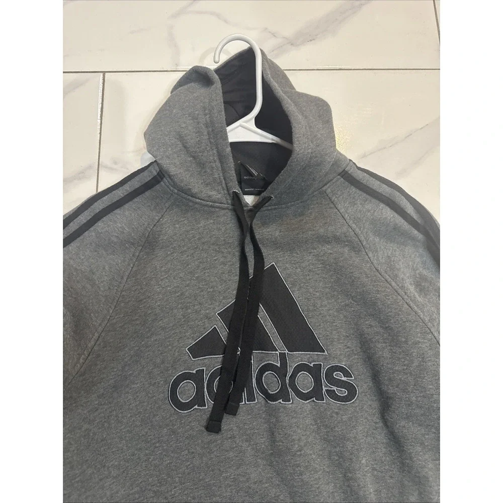 Adidas Hoodie Men's Medium Gray Cotton 90 % Polyester 10 % Pullover Sweatshirt